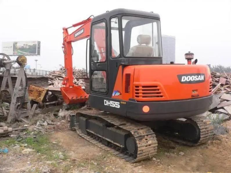 Used Doosan Excavator DH55 Sales of excavators